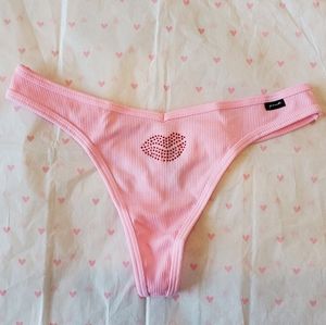 💕🔥💋NWT PINK Victoria's Secret rib thong panties baby pink hot lips